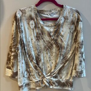 Sportelle Beige and Brown Tie-Dye Blouse with 3/4 Length Sleeves